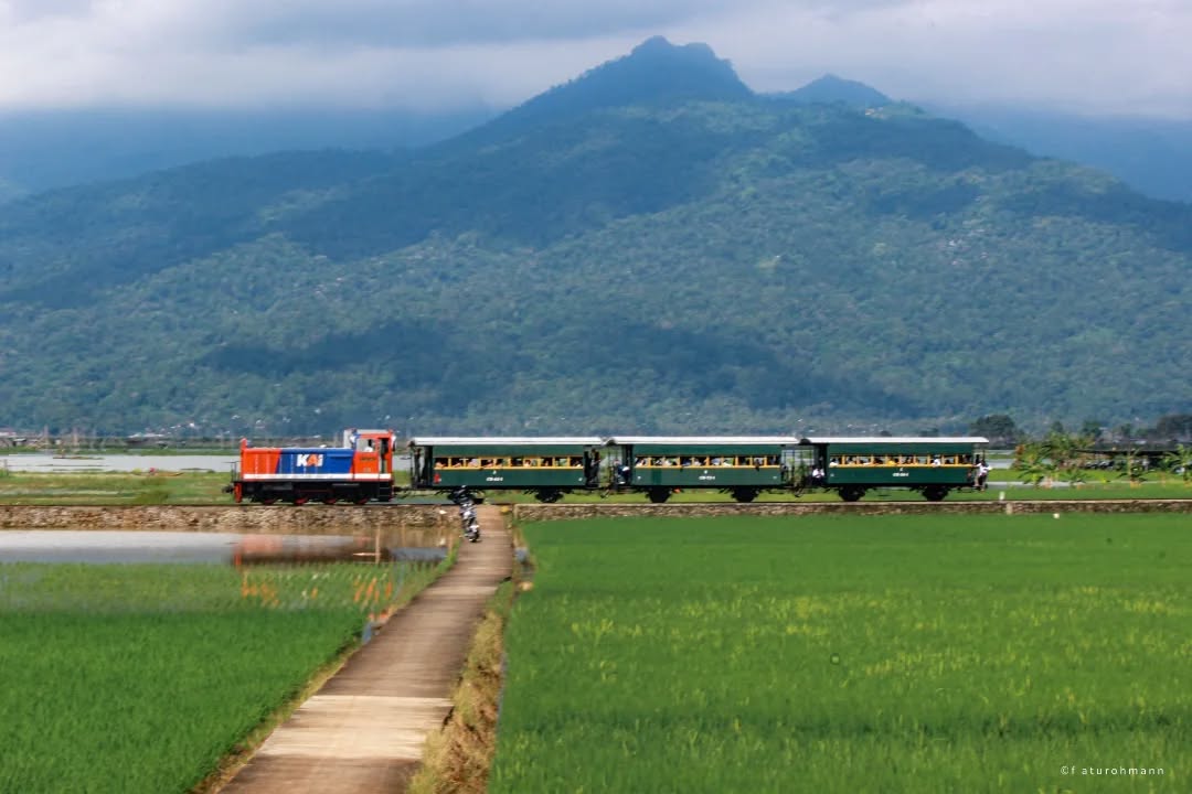 Kereta Api Indonesia tweet media
