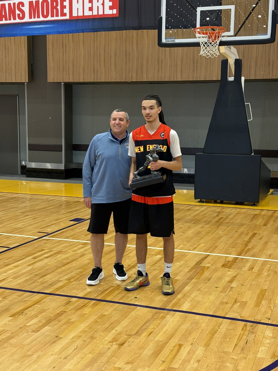 Coach D. (@coachdemetrious) on Twitter photo Champions once again!!! ⚔️🏀🏆<a href="/TNEBBallClub/">Team New England Basketball Club</a> <a href="/GymRatCHALLENGE/">GymRat CHALLENGE-GymRat LIVE-GymRat RECRUITING IDX</a> Champions once again!!! ⚔️🏀🏆<a href="/TNEBBallClub/">Team New England Basketball Club</a> <a href="/GymRatCHALLENGE/">GymRat CHALLENGE-GymRat LIVE-GymRat RECRUITING IDX</a>