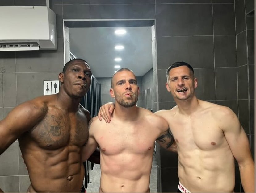 Kosi_foottalk's tweet photo. John Mary and his Novi Pazar teammates having a ciga after qualifying for Europe.
Their 2-3 win over OFK Beograd sees them stand 3rd in the Serbian Super league and a guarantee for European club football
#johnmary #novipazar #Fecafoot #serbia #uefa https://t.co/UtpX3kkno7