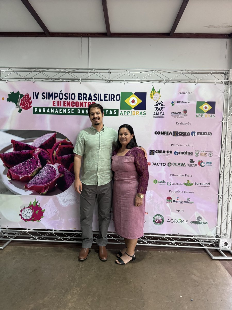 vanderrochaphd's tweet image. Grateful to have been a speaker at the 4th Brazilian Sym­posium and 2nd Paranaense Meeting on Pitayas in Maringá! An incredible event filled with knowledge sharing, hands‑on experiences, and heartwarming reunions. 💬🌵✨

#Pitaya #PitayaSymposium #Maringa #Speaker #Horticulture
