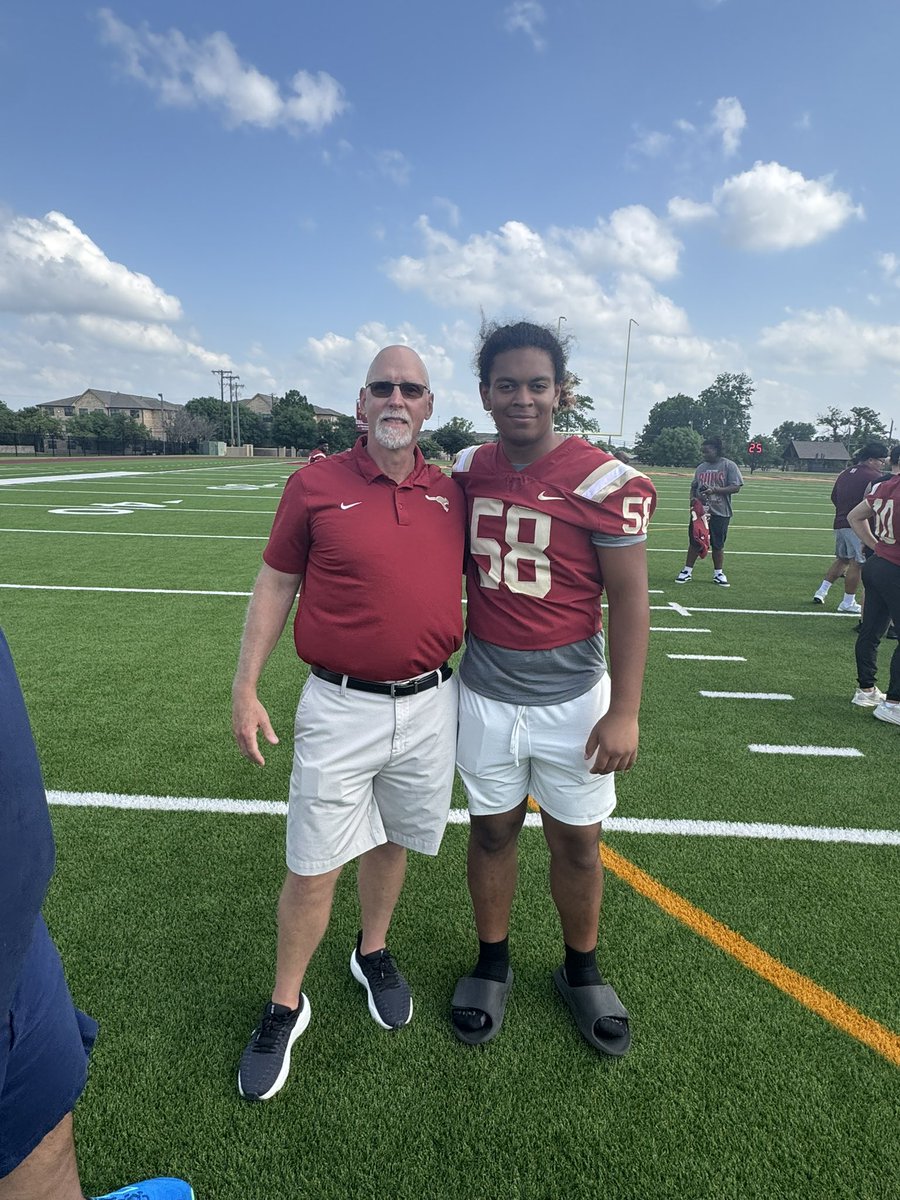 Christopher Lanis (@chrislanis2026) on Twitter photo #AGTG After a great junior day and talk with <a href="/Coach_OMelia/">Chad O'Melia</a> I am thankful to receive my 2nd offer from <a href="/RoosFootball/">Austin College ’Roos Football</a>
<a href="/GarrettTEvans/">Garrett Evans</a> <a href="/mikeconnelly505/">Coach Connelly</a> #AGTG After a great junior day and talk with <a href="/Coach_OMelia/">Chad O'Melia</a> I am thankful to receive my 2nd offer from <a href="/RoosFootball/">Austin College ’Roos Football</a>
<a href="/GarrettTEvans/">Garrett Evans</a> <a href="/mikeconnelly505/">Coach Connelly</a>