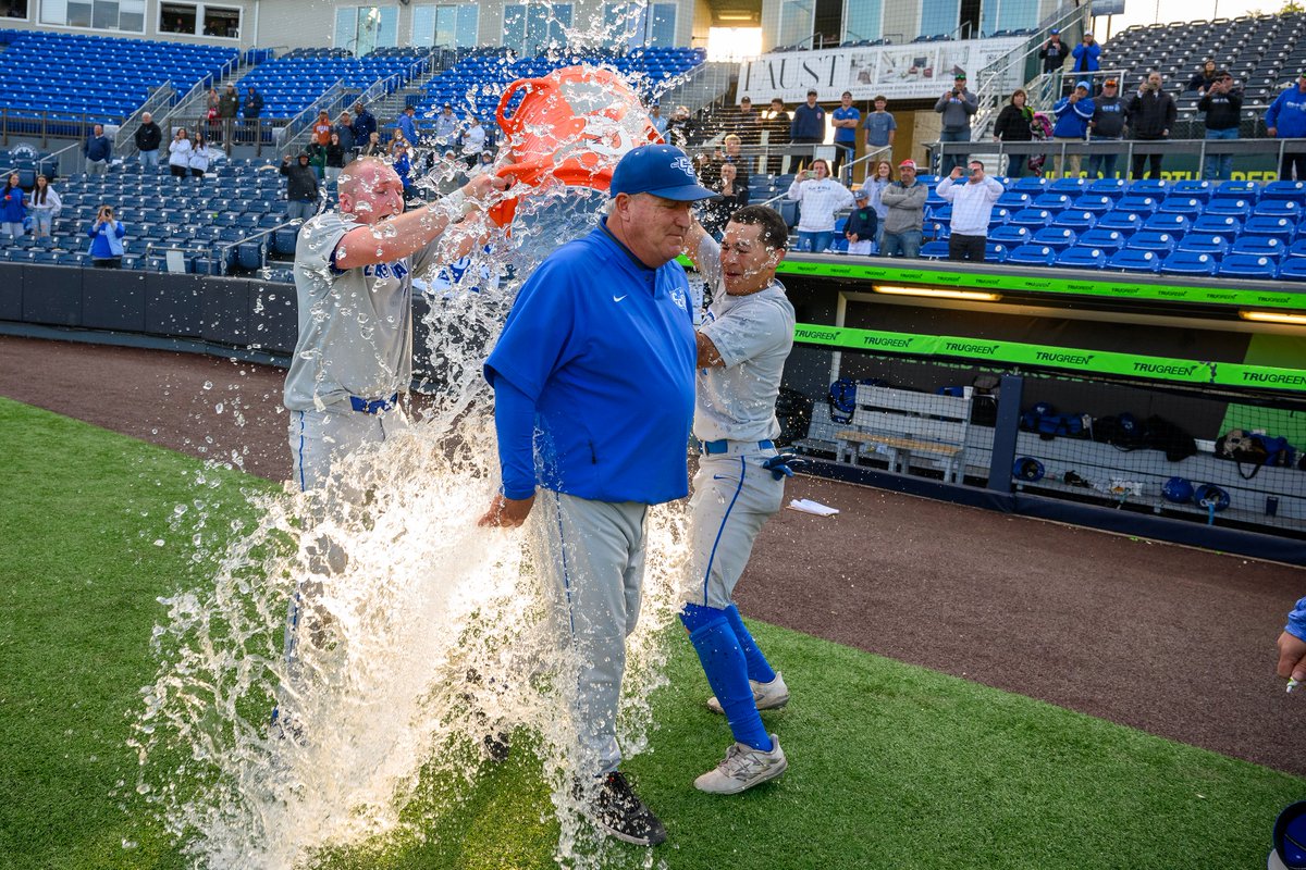 NEC Baseball (@necbaseball) on Twitter photo ๐๐๐๐๐๐๐ ๐ฝ๐๐๐โผ๏ธ๐ต๐
Scenes of the celebrations as <a href="/ccsubaseball/">CCSU Baseball</a> hoists ๐ number 9๏ธโฃ!
๐ธcredit: <a href="/Smphoto_tw/">Steve McLaughlin</a>
#NECBaseballโพ๏ธ x #NECchamps ๐๐๐๐๐๐๐ ๐ฝ๐๐๐โผ๏ธ๐ต๐
Scenes of the celebrations as <a href="/ccsubaseball/">CCSU Baseball</a> hoists ๐ number 9๏ธโฃ!
๐ธcredit: <a href="/Smphoto_tw/">Steve McLaughlin</a>
#NECBaseballโพ๏ธ x #NECchamps