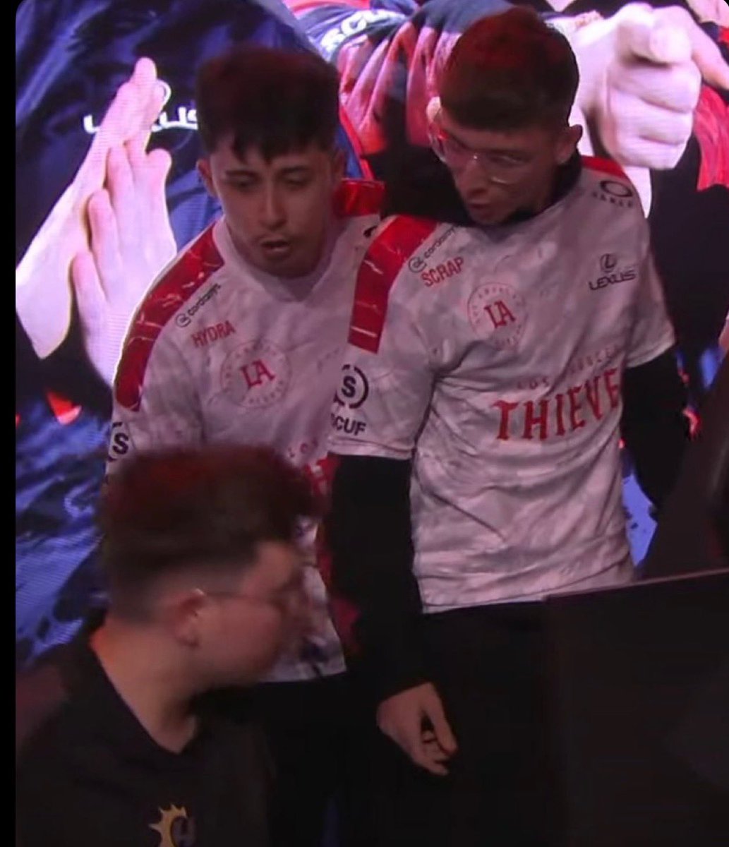 100T Nadeshot tweet media