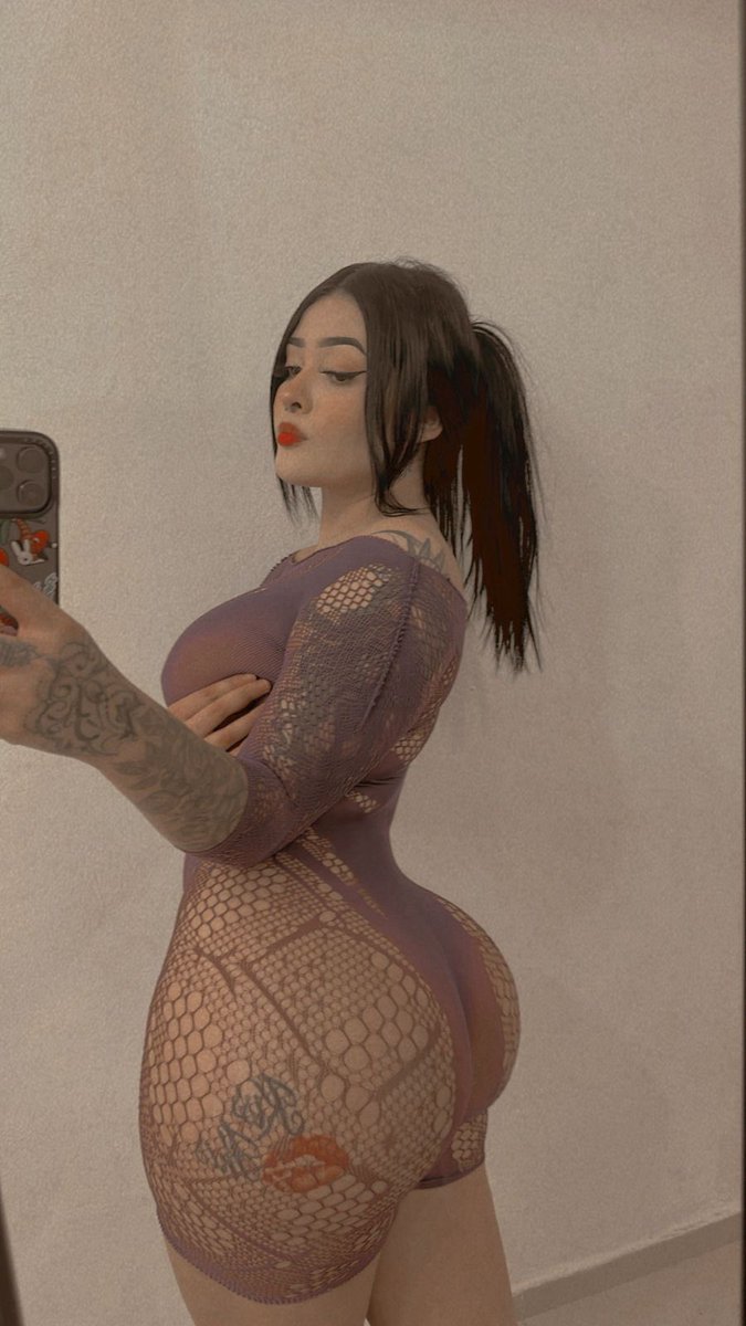 Si esto te gustó, ni te imaginas lo que hay en el VIP.
Ya sabes dónde encontrarme.
Solo entra… si te atreves.
🔥🤫
DM 💬