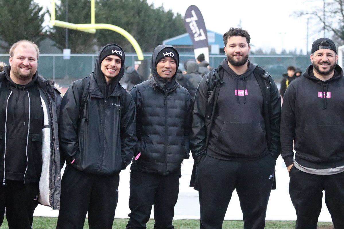 Drew Bonds (@coach_bonds253) on Twitter photo That’s another successful 7s Season for <a href="/WipeMeDownBoyz/">Wipe Me Down Boyz</a> ! 10 TOTAL Chips for the program! I’m very thankful for the opportunity to work with such a great group of talented athletes and coaches! #WMDFamily
<a href="/BrandonHuffman/">Brandon Huffman</a>
<a href="/The7on7NW/">7on7 Association</a>
<a href="/AveryShowcases/">Avery Strong Showcases</a> That’s another successful 7s Season for <a href="/WipeMeDownBoyz/">Wipe Me Down Boyz</a> ! 10 TOTAL Chips for the program! I’m very thankful for the opportunity to work with such a great group of talented athletes and coaches! #WMDFamily
<a href="/BrandonHuffman/">Brandon Huffman</a>
<a href="/The7on7NW/">7on7 Association</a>
<a href="/AveryShowcases/">Avery Strong Showcases</a>