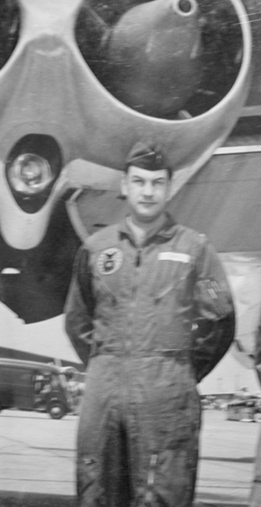 ChiefSund's tweet image. Everyone has someone who shaped them. For me, it was my father—a USAF B-52 pilot who inspired my call to service. He rests at Arlington, among heroes who gave everything.
This #MemorialDay, we remember them—and we say thank you. 🇺🇸
#HonorThem #Veterans