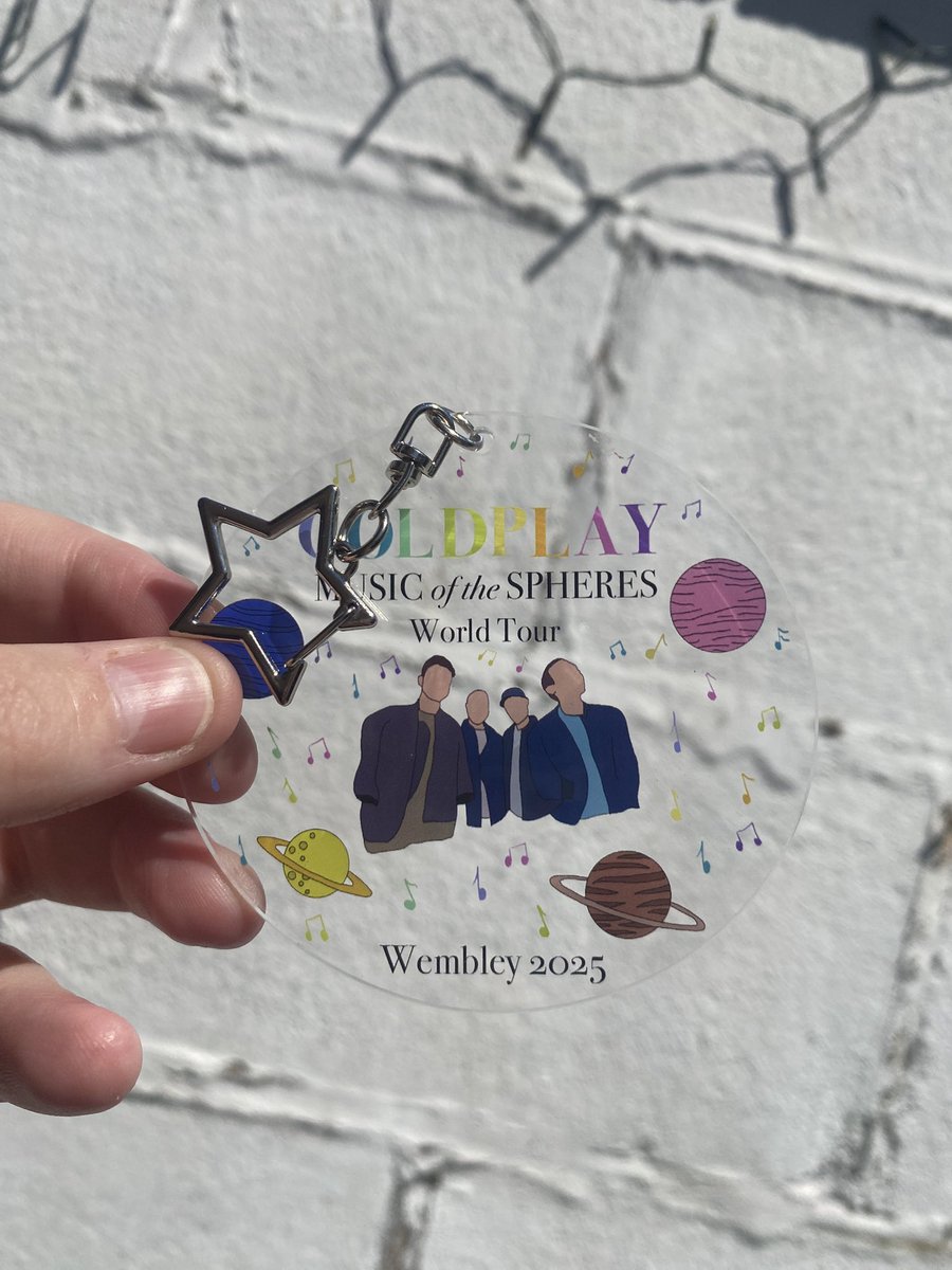 pinsbyboon's tweet photo. Coldplay Wembley keychains are live and available to buy !! I’m so happy with how they turned out !! head to my website below to get yours now ! 

https://t.co/9RzP6WArJf

#coldplay #musicofthespherestour #coldplaywembley #musicofthespherestourwembley #coldplaytourwembley2025 https://t.co/zQjHlP7l39