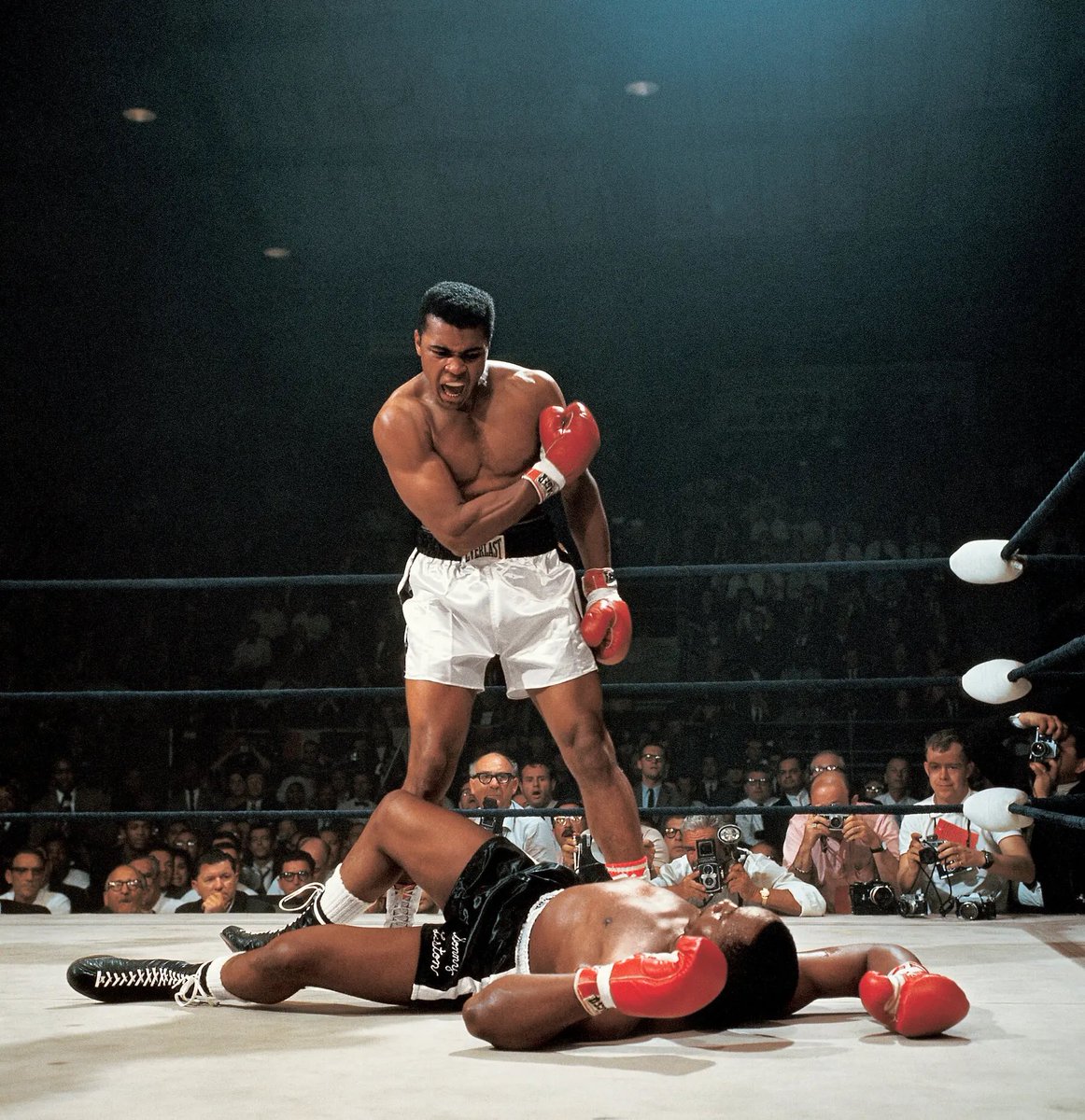 On the night of May 25, 1965, 23-year-old heavyweight champion Muhammad Ali knocked out former champ Sonny Liston in the first round of one of the shortest heavyweight title bouts in history