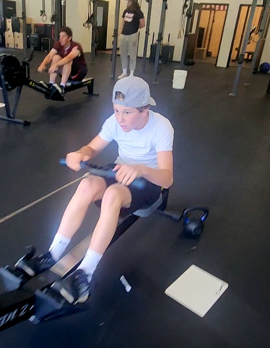 RAGE CAGE GYM tweet media