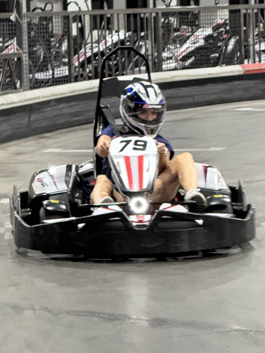 zjgalvan's tweet image. Some intense speed today! 🏎️🏁🏎️ It’s a #SweetSunday kind of fitness &amp;amp; wellness day!

#GoSpeedway
#AdrenalineRush
#GoDodgers 

Love the adrenaline rush as you swoop through corners and pass cars up! Whoop whoop! 🩵

#LeadershipMatters
#WellnessMatters
#YOUmatter
#LiveWellLeadWell