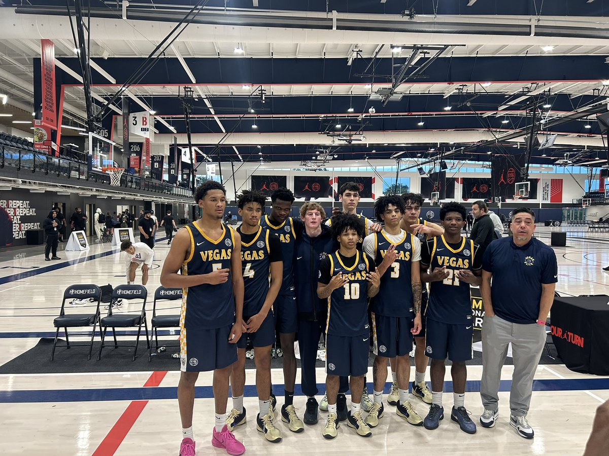 Sam Lance (@slancehoops) on Twitter photo . <a href="/VegasEliteHoops/">Vegas Elite</a> with a big win to close out the day over <a href="/TTOBasketball/">Team Takeover Basketball</a>.
No undefeated teams remain in <a href="/NikeEYB/">EliteYouthBasketball</a> 17u. . <a href="/VegasEliteHoops/">Vegas Elite</a> with a big win to close out the day over <a href="/TTOBasketball/">Team Takeover Basketball</a>.
No undefeated teams remain in <a href="/NikeEYB/">EliteYouthBasketball</a> 17u.
