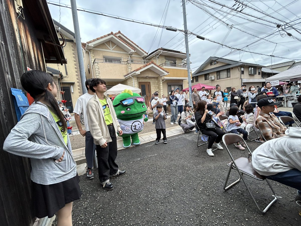 muvimuvio's tweet photo. おはむび〜🦖☀️
きのうの
はまかいどうまつり
たのしかったむび〜🦖
きょうもげんきにいくむび〜🦖
きょうも
はぶあぐっでいむび〜🦖🍀
#むびお
#muvio https://t.co/s5PeniO2yk