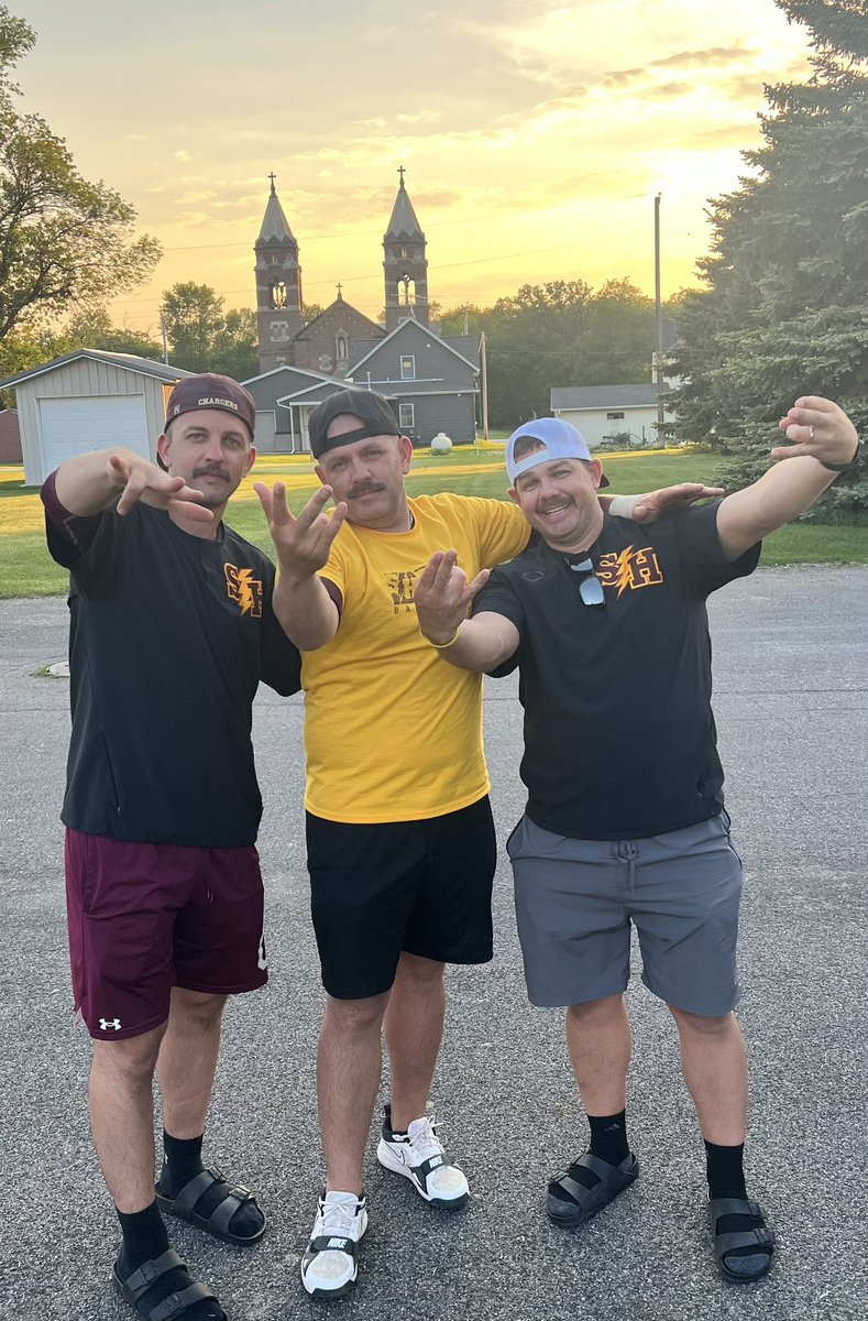 Jon Lieser tweet media