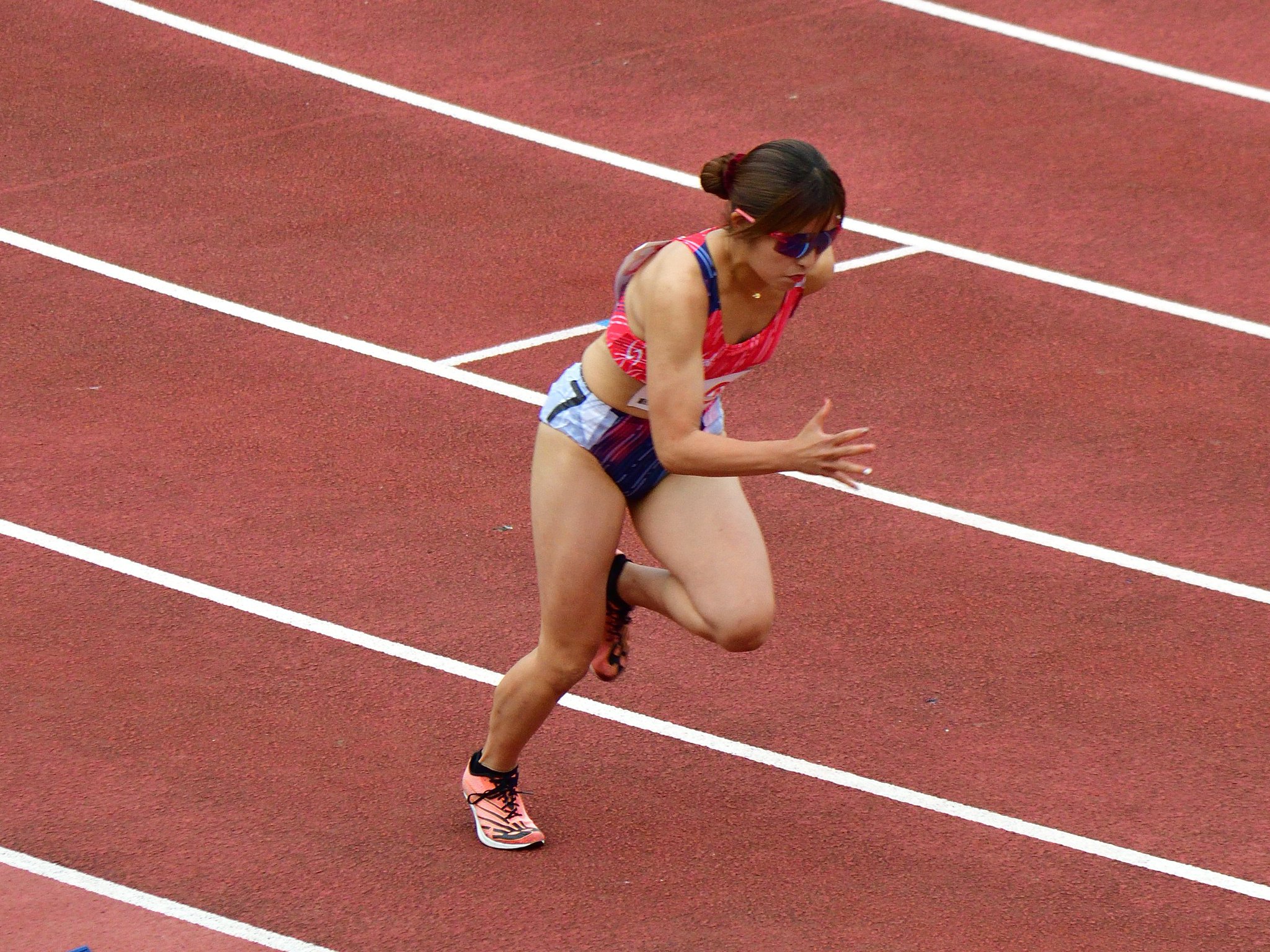 熊谷女子高校☆L☆陸上☆ユニフォーム上下+ポロシャツ☆美品 熊谷女子高校☆L☆陸上☆ユニフォーム上下+ポロシャツ☆美品 陸上