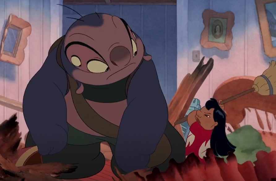 BelzebAnimation's tweet photo. Esto es lo que debió hacer el live action
incluso si querian volver a jumba el antagonista no hacerlo insufrible
en la original lilo incluso le da escobazos. y jumba solo la aparta un poco. no le hace nada

destruye la casa para capturar a stitch. no por odio a la humanidad. https://t.co/aKHFVt1B6I
