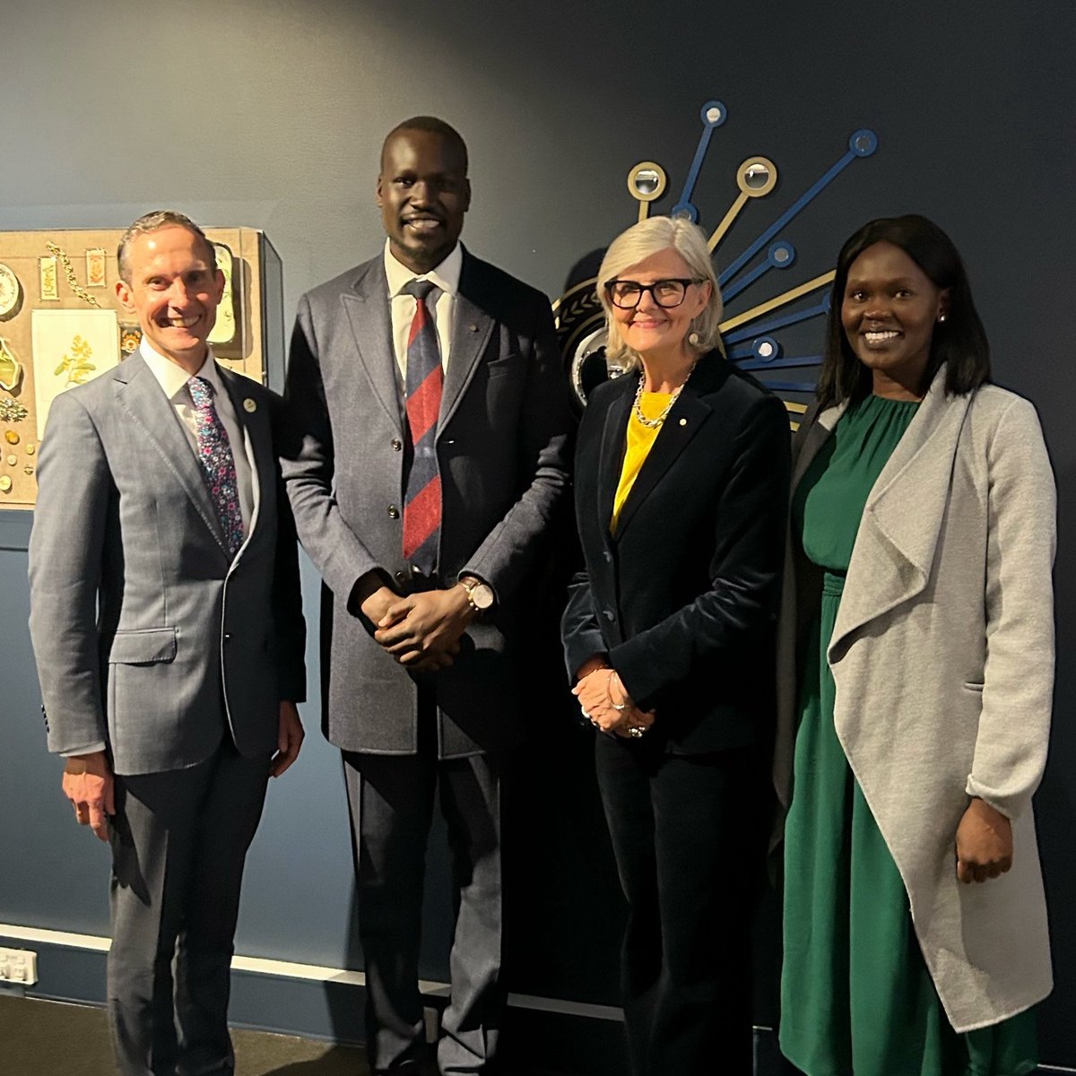 Andrew Leigh (@aleighmp) on Twitter photo Canberran Goch Kot risked his life to save a woman from a machete attack. He said afterwards he wasn't a hero, just a "typical Aussie bloke". Goch's story of bravery is part of a new exhibition opened today at the <a href="/RoyalAustMint/">RoyalAustralianMint</a>. Read more š ministers.treasury.gov.au/ministers/andr⦠#auspol Canberran Goch Kot risked his life to save a woman from a machete attack. He said afterwards he wasn't a hero, just a "typical Aussie bloke". Goch's story of bravery is part of a new exhibition opened today at the <a href="/RoyalAustMint/">RoyalAustralianMint</a>. Read more š ministers.treasury.gov.au/ministers/andr⦠#auspol