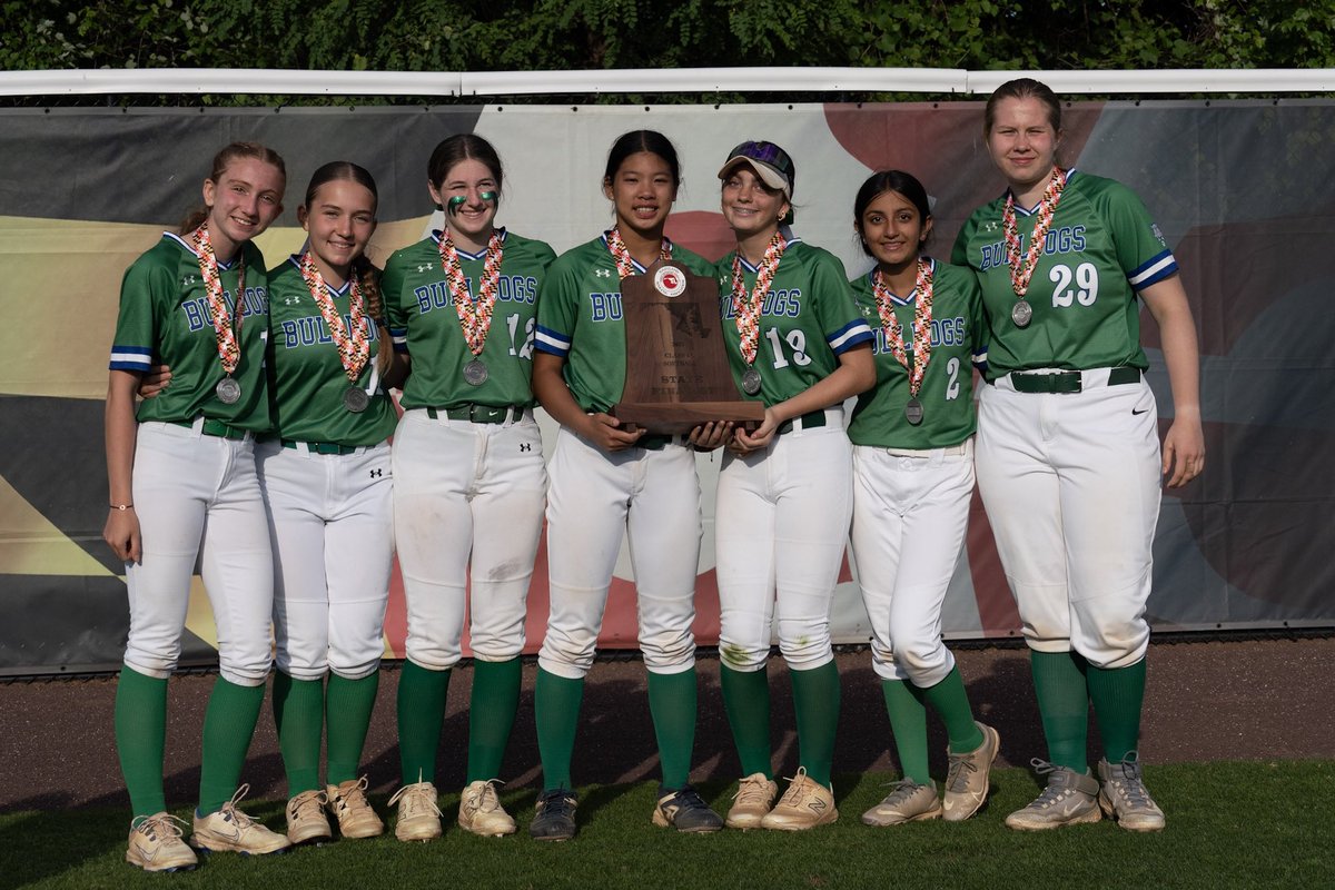 Kai-En Hsu (@kaienhsu2028) on Twitter photo After a hard fight yesterday still so proud of our team for being state runner up Huge shout out to <a href="/maggieking2025/">Maggie King</a> and all the seniors on the team for making this season great! Thanks <a href="/WCHS__Softball/">WCHS Softball</a> for this amazing program and the support
<a href="/ShootingStarsFP/">Ashburn Shooting Stars</a>
<a href="/mocoSBbulletin/">MoCo Softball Bulletin</a> After a hard fight yesterday still so proud of our team for being state runner up Huge shout out to <a href="/maggieking2025/">Maggie King</a> and all the seniors on the team for making this season great! Thanks <a href="/WCHS__Softball/">WCHS Softball</a> for this amazing program and the support
<a href="/ShootingStarsFP/">Ashburn Shooting Stars</a>
<a href="/mocoSBbulletin/">MoCo Softball Bulletin</a>