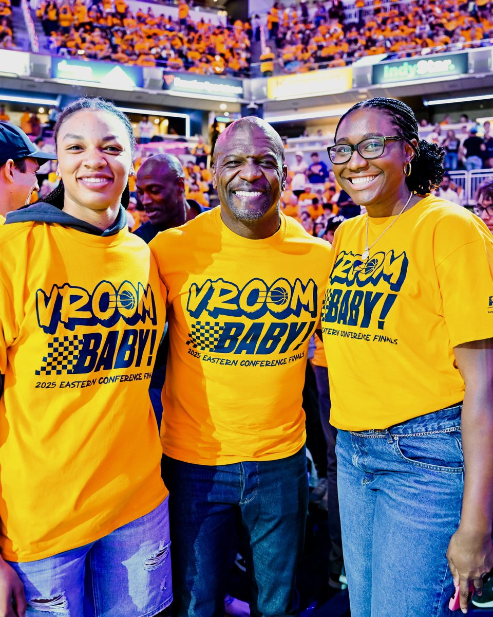 Indiana Fever (@indianafever) on Twitter photo what a crew 🤩
Makayla Timpson, Terry Crews & Aliyah Boston are showin’ love courtside for tonight’s <a href="/Pacers/">Indiana Pacers</a> Game 3 of the Eastern Conference Finals. what a crew 🤩
Makayla Timpson, Terry Crews & Aliyah Boston are showin’ love courtside for tonight’s <a href="/Pacers/">Indiana Pacers</a> Game 3 of the Eastern Conference Finals.
