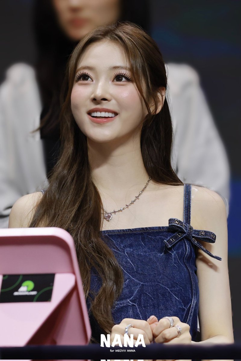 🫐💙 #ANNA #안나 #アンナ #田中杏奈 #MEOVV #미야오 #ミヤオ