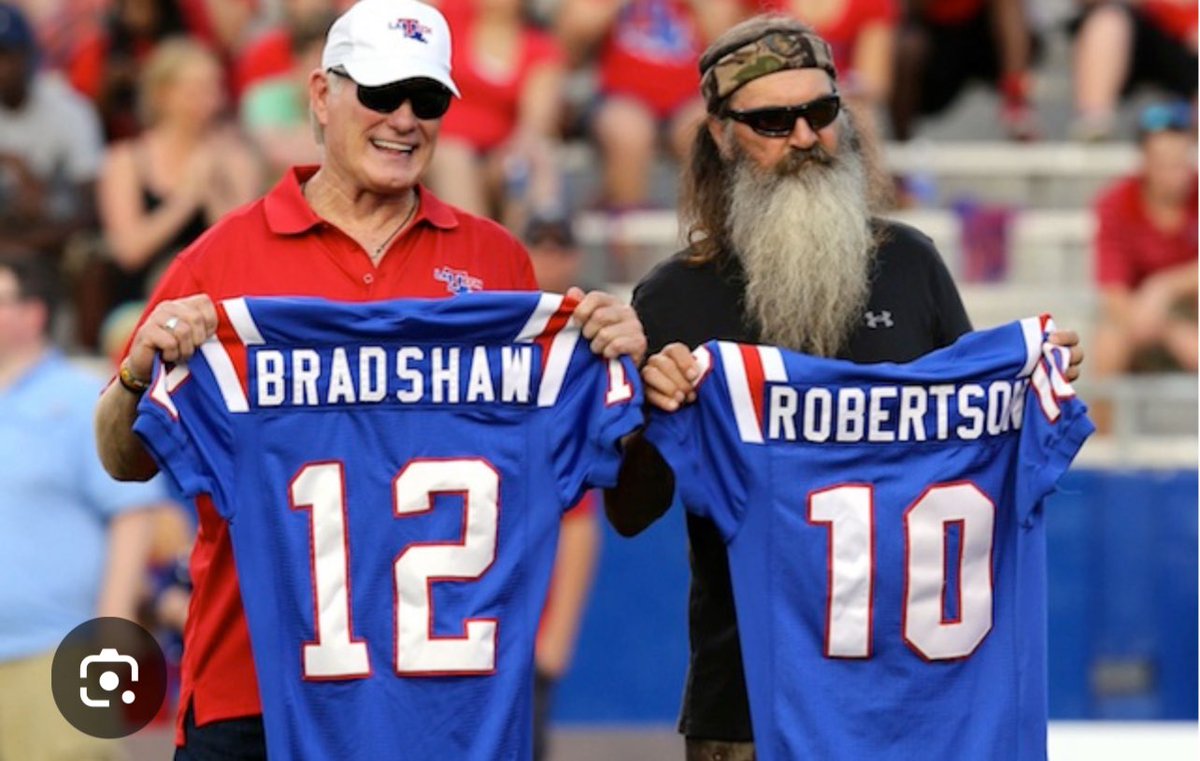 Terry Bradshaw played backup to Phil Robertson. 
Truly an incredible life. 🙏