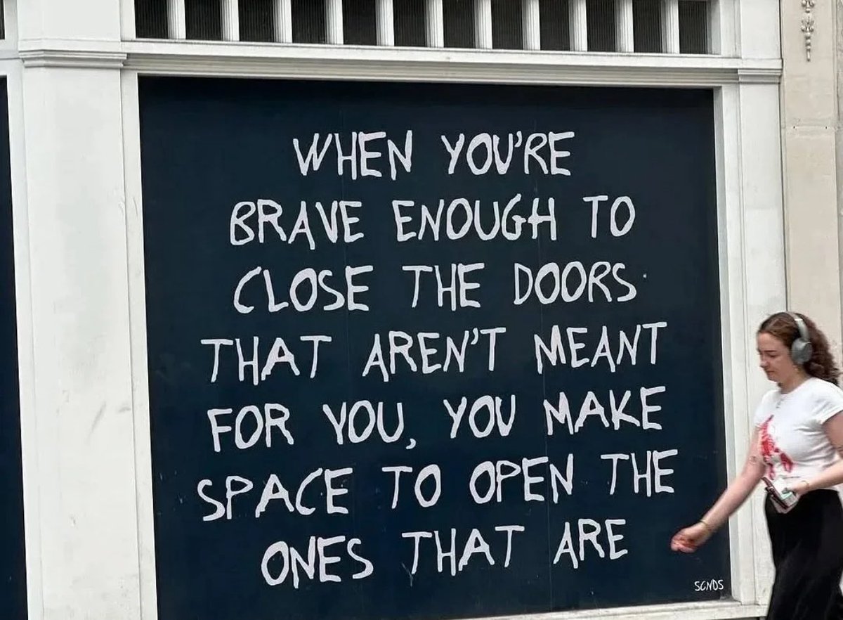 NikkiBJaxx417's tweet image. Amen!  Close and lock the door! #NextChapterLoading #NewBeginnings