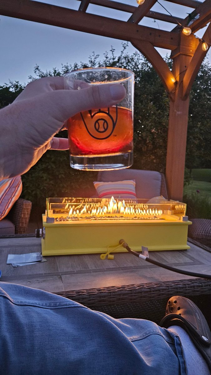 Aaron_Sparks19's tweet photo. Happy "almost" #MemorialDay everyone!!

Drinking some #CaneIsland 16-year-old Nicaragua rum in honor of a friend who passed away too soon. #RickyJu

#CaneIslandRum https://t.co/Z1P07DuhhT