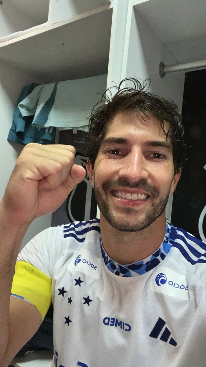Vamos por muito mais! Bom jogo de todos! Muito feliz pelo gol! +3 #FORxCRU 🦊