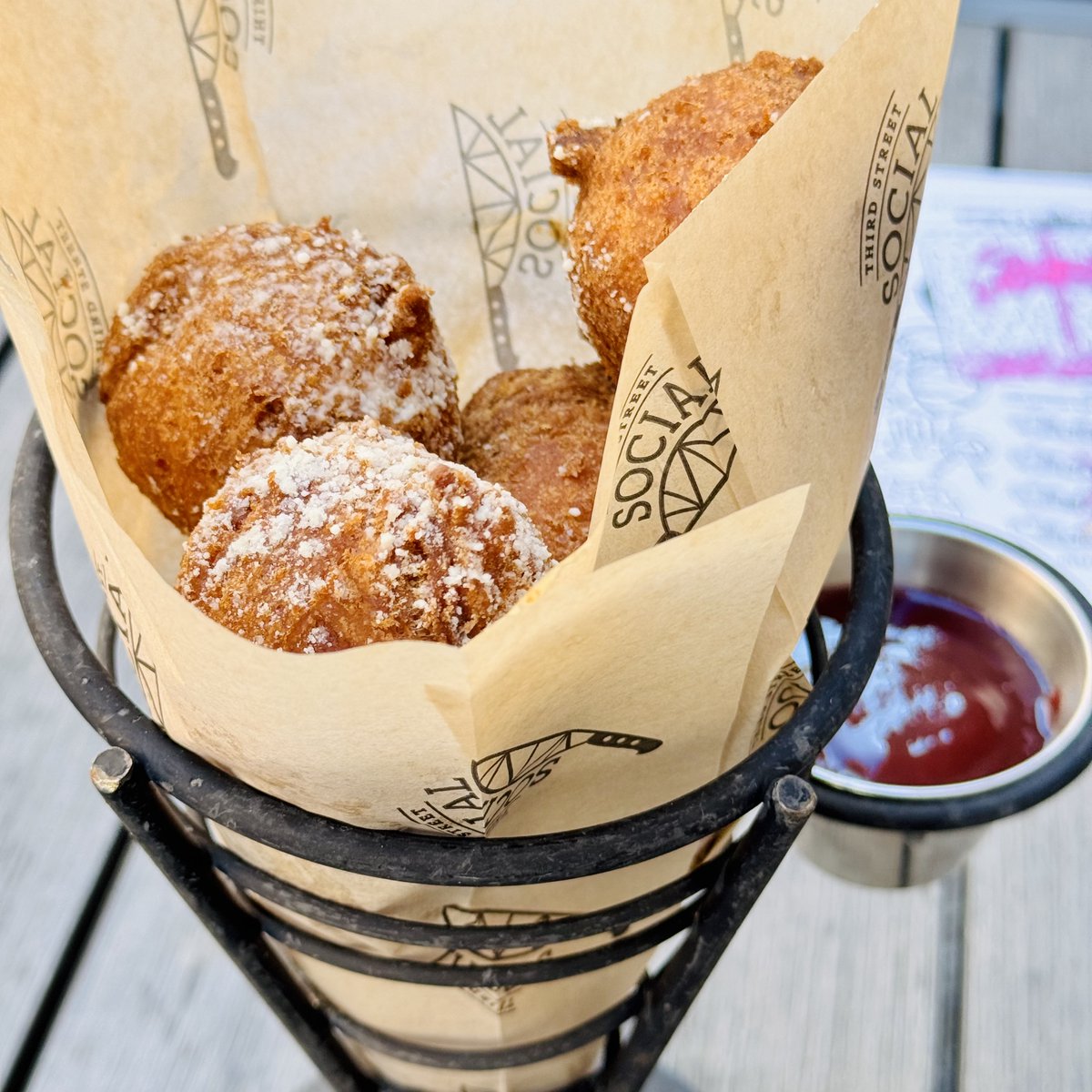 Third Street Social tweet media