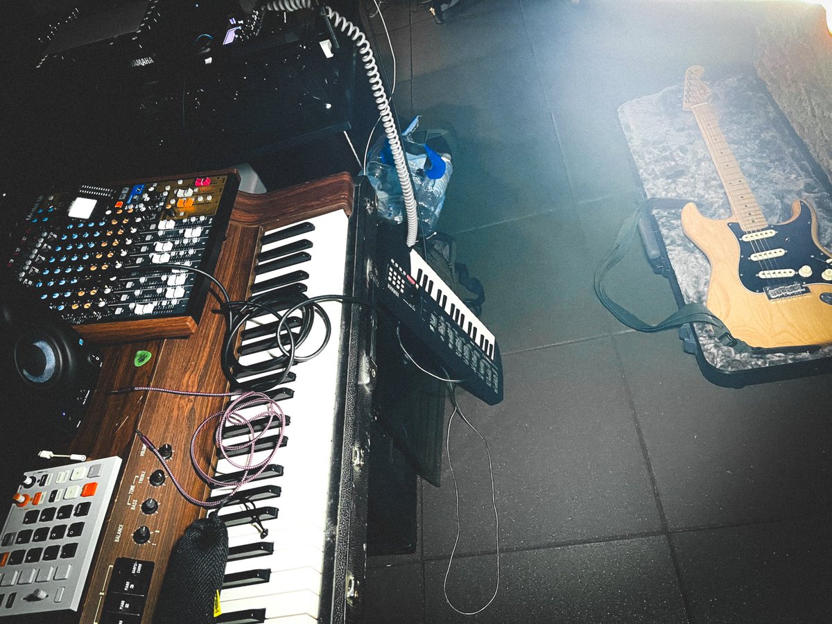 Space Chimney tweet media