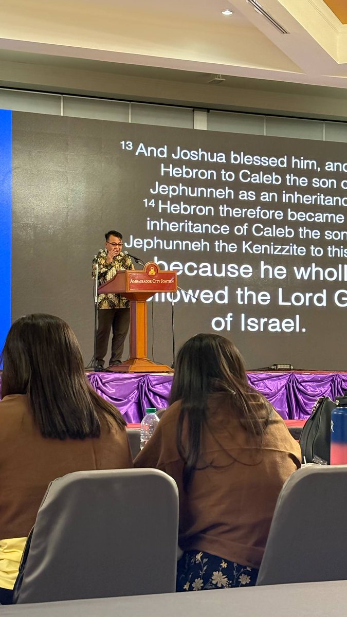 adventistasia's tweet photo. βDonβt let challenges cloud your calling. As #Adventisteducators, you are Godβs servantsβfocus on your mission, not the obstacles.β - Stephen Salainti
Every challenge is an opportunity to trust God more. Remember, educators: You are called for a purpose! Keep your eyes on the missionβGod is with you every step of the way.
β¨ Tag a teacher who inspires you!
#SSDTeachersConvention2025 #EducatingForMission #FaithfulEducators