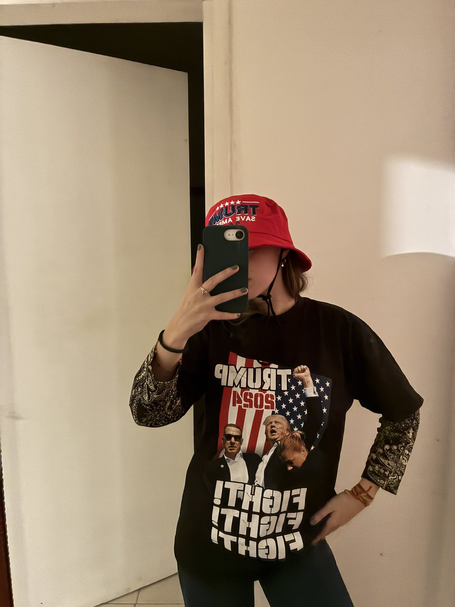 María Agustina (@soyaggustina) on Twitter photo 