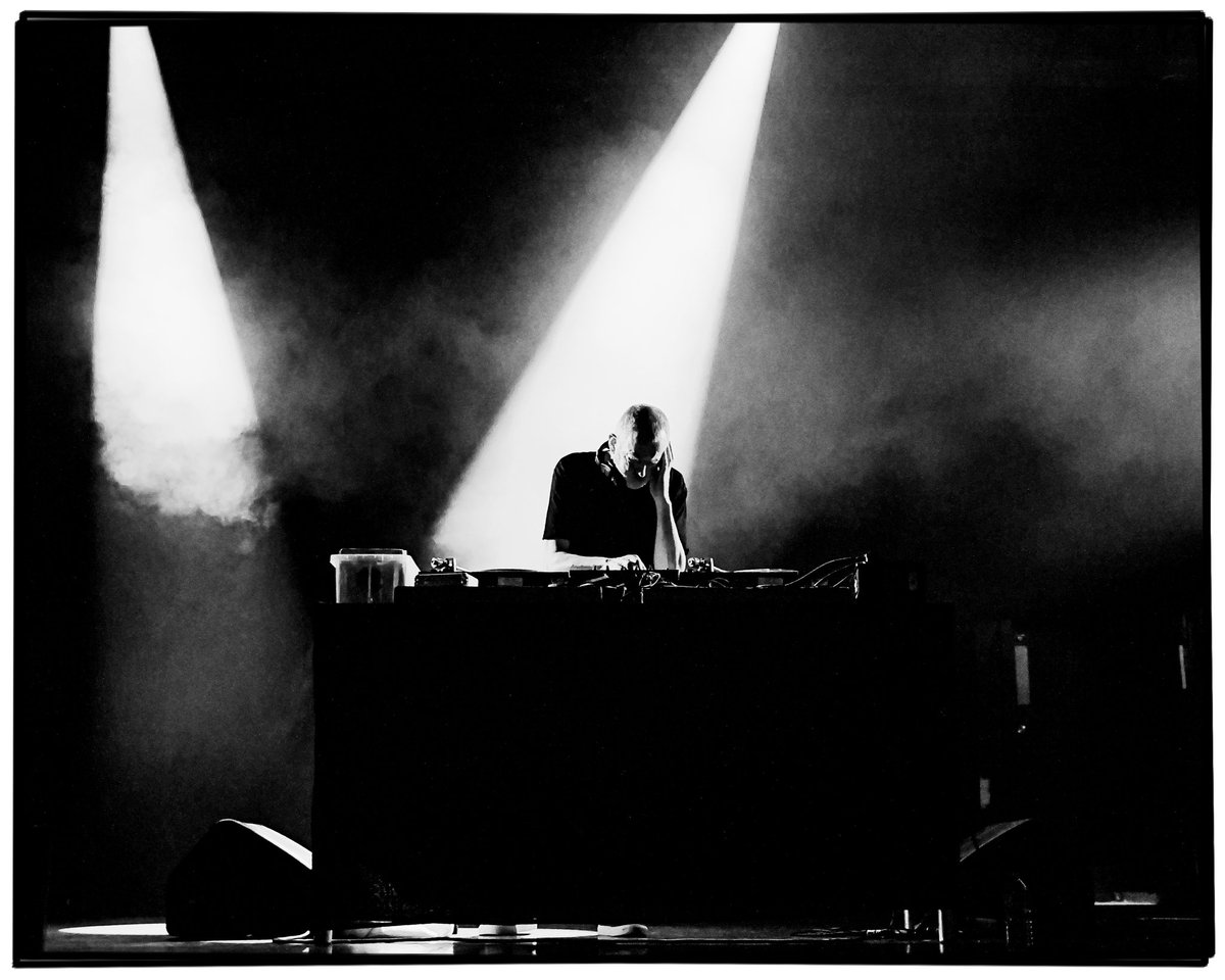 A few favourites I made at the Merch Market today….loads more coming soon
All Photos ©️ Sal_GigJunkie
<a href="/Tim_Burgess/">Tim Burgess</a> <a href="/ridingthelow/">Riding the Low</a> <a href="/Mr_Dave_Haslam/">Dave Haslam</a> <a href="/thisisgorilla/">GORILLA</a> <a href="/O2RitzManc/">O2 Ritz Manchester</a>