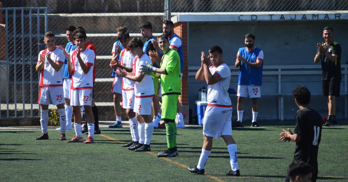 CDTajamarFutbol's tweet photo. 𝐄𝐥 𝐚𝐝𝐢𝐨𝐬 𝐝𝐞 ‘𝐂𝐡𝐢𝐧𝐨’ 📷

¡15 temporadas después!

Llegó como juvenil, y ha defendido los colores de Tajamar en campos de 
3º Reg., 2º Reg., 1º Reg. y Preferente.

Un #Capitán con 
corazón 🤍❤️

📷@Blog_ElCanchero https://t.co/wfnpNUS1dQ