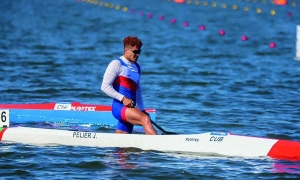 José Ramón Pelier continua a mostrare il suo ottimo stato di forma e ha vinto questa domenica la medaglia d'argento nei 5000 metri C1 nella Coppa del Mondo di Canoa, che si è svolta in questi giorni nella città polacca di Poznan.

#OrgulloCubano🇨🇺 

granma.cu/deportes/2025-…