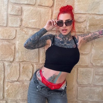 Cat Coxx tweet media