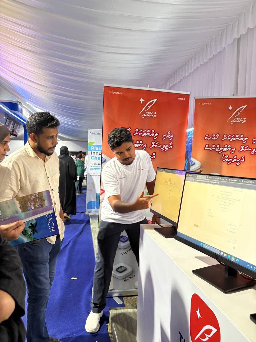 thaana_ai's tweet image. ⚡ AI meets Dhivehi at @mv_expo . Experience instant Thaana transcription, smart content creation & seamless digital workflows with Thaana ai - The smartest way to work in our language!
#MaldivesExpo2025 #Synetecs #ThaanaAi
