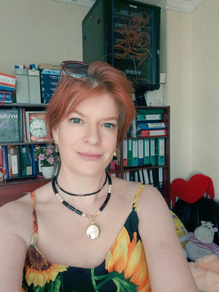 Тута я. На работе ужо😇