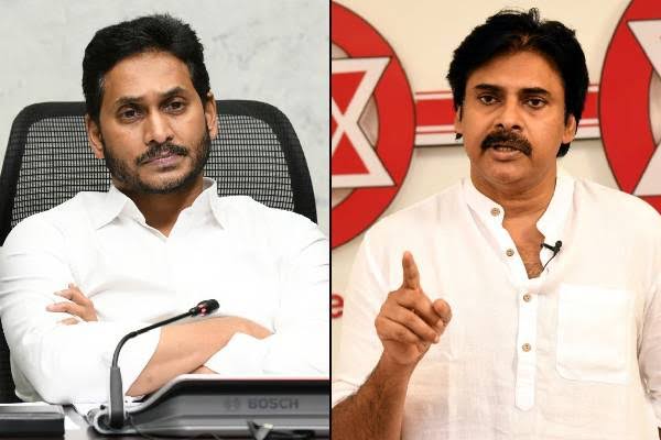 TOlMovies's tweet photo. Who's Most Popular Politician In India ?

       🔃@YSJagan          ❤️@PawanKalyan https://t.co/vcFDvNVMMW