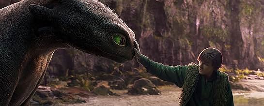 En estas fechas van a coincidir en cartelera dos remakes de pelis de animación codirigidas y coescritas por Dean Deblois, "Lilo y Stitch" (2002) y "Cómo entrenar a tu dragón" (2010). Aunque de esos remakes, él solo está implicado en el de "CEATD" (como director y guionista). 🔥🎬