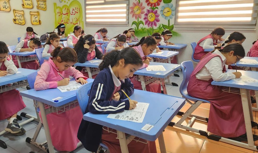 يوم في مدارسنا |
جانب من أداء الطلبة لاختباراتهم العملية والشفهية خلال اليوم الدراسي.
#تعليم_جدة