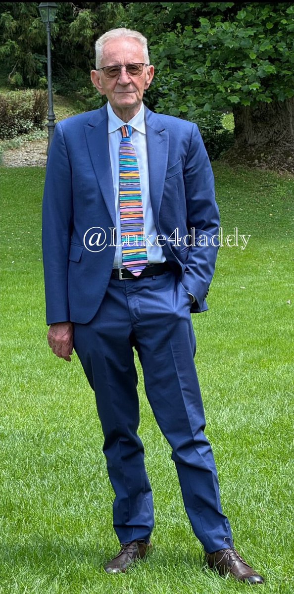 Luke (@luke4daddy) on Twitter photo 