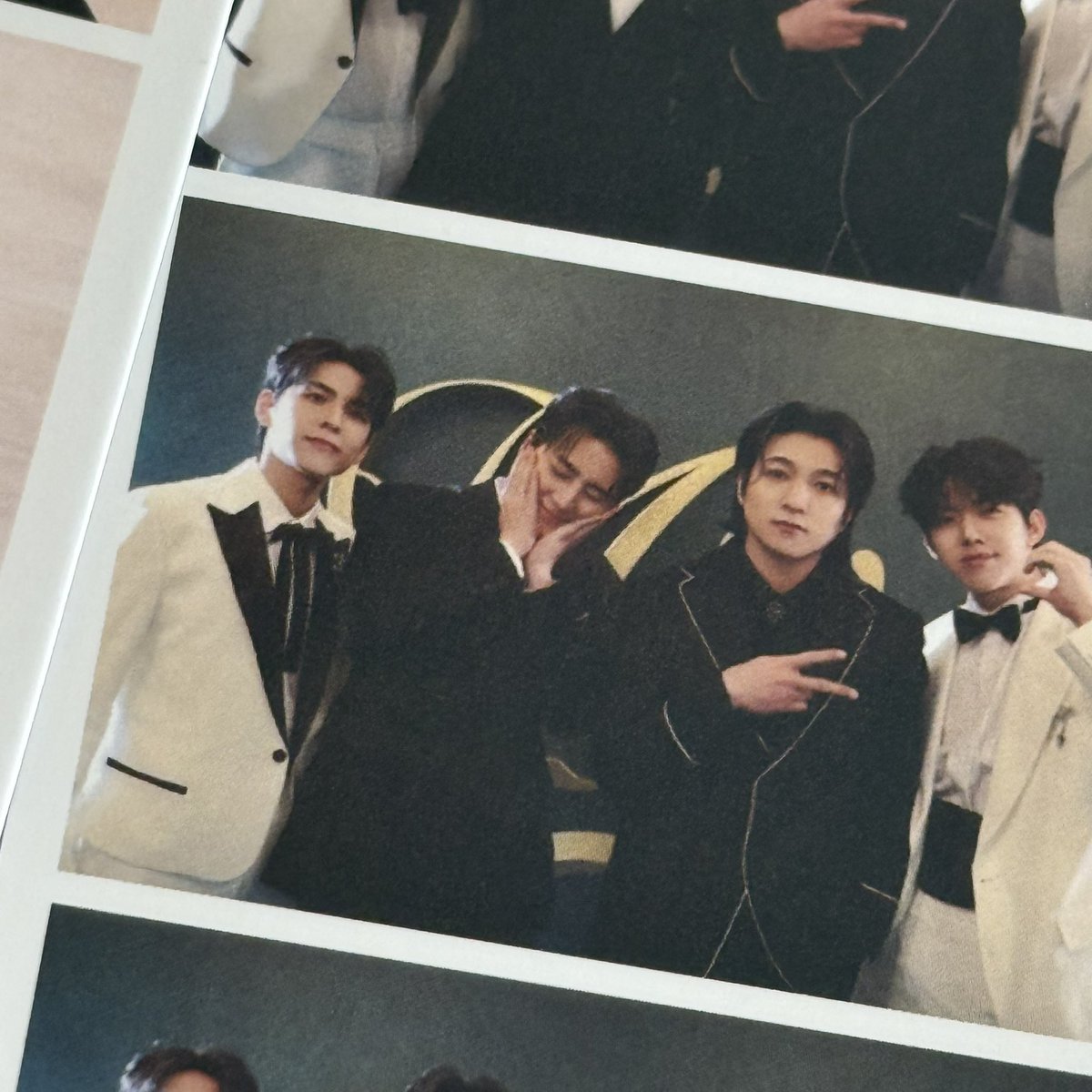 ddeun_1219's tweet photo. 프롬파티고뭐고 이분은 진짜귀엽네요 https://t.co/fEXanL1Vue