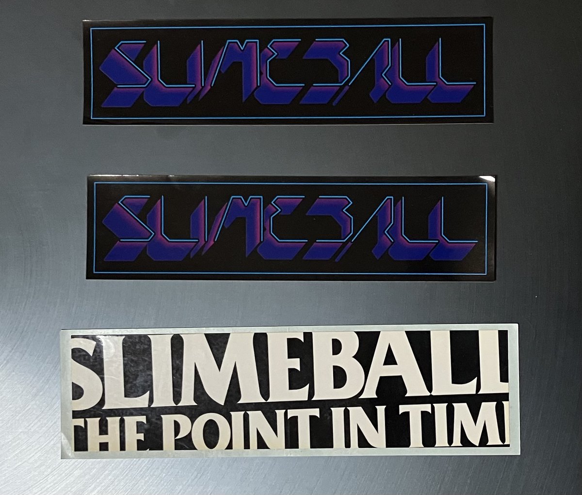 Top_40_Age's tweet photo. #716 SLIME BALL (にステッカーを添えて)
いつかのライブ会場で購入。
#マーチャンダイズ記録シリーズ #SlimeBall #スライム・ボール #REACH #THUMB #FUNSIDE #SHERBET #GreenGiant #BlackBuck #Noshow #Razooli #FrozenForAnAge #SEXER #BEEF #HOMMY #FineLines https://t.co/XBYjKIwRBT