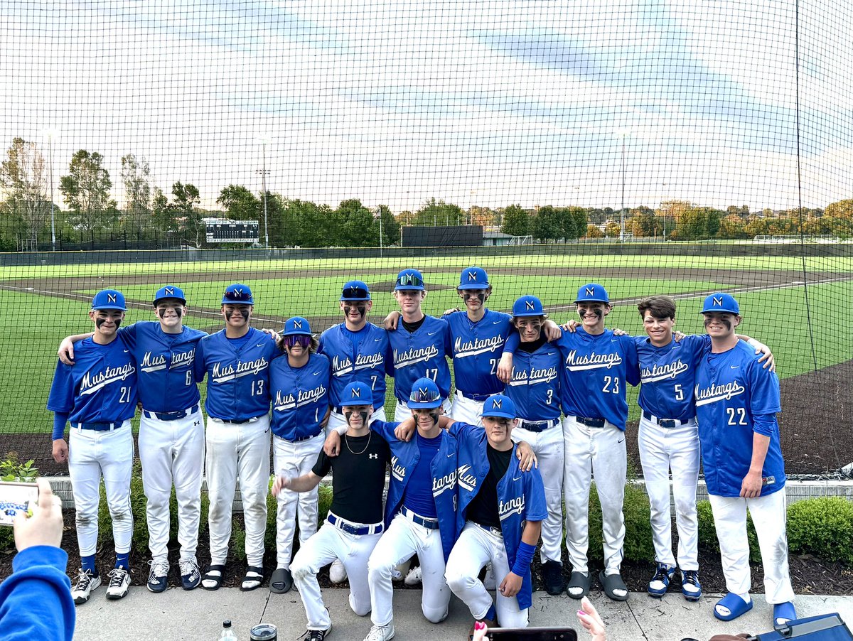 robfehr12's tweet photo. Skutt tourney Reserve CHAMPS.  Good way to start the summer season. 
@mnbaseball2023 

#RollStangs https://t.co/Xib1NaCbAO