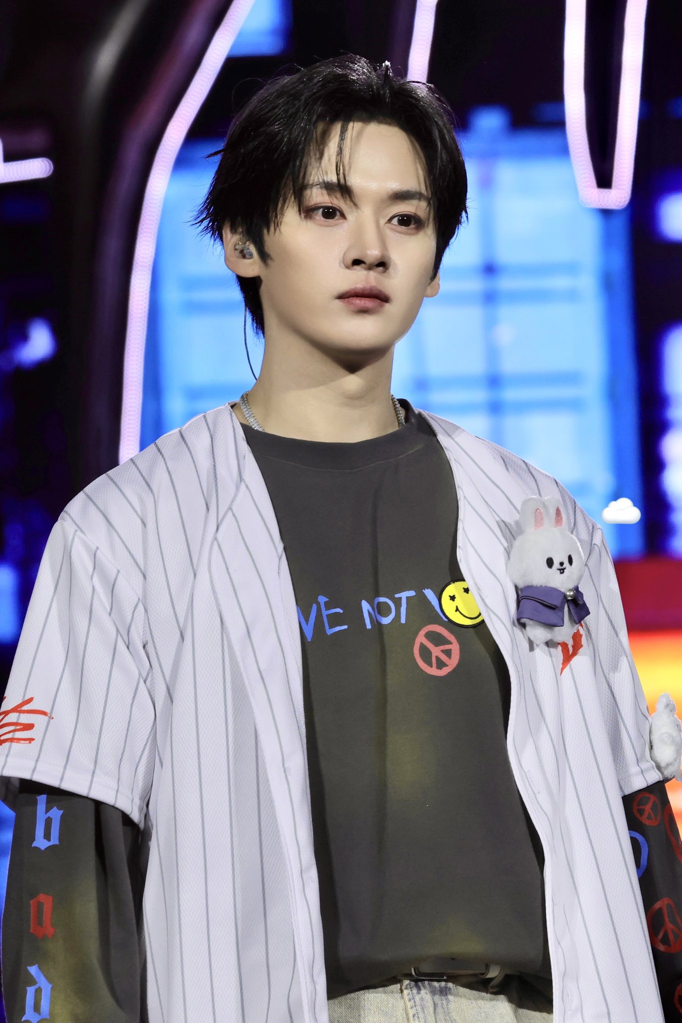 LEE KNOW 리노 GLOBAL ☆ (@LKglobal_) / X