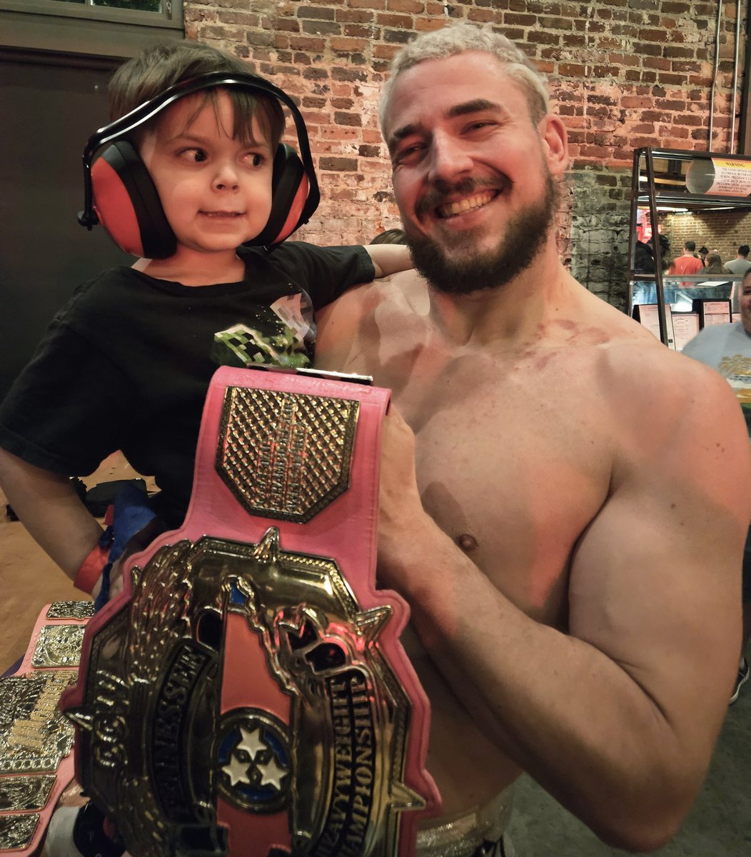jdude316's tweet photo. Thank you @DillonMcQueen for being an inspiration for our kids #zaddy @NextGenTN #ngw #wrestlingisforever https://t.co/VhVL9lPPRu