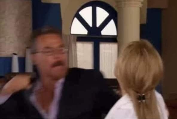 Yo mañana desquitándome con la primer persona que se me atraviese porque Taylor Swift no anunció nada otra vez