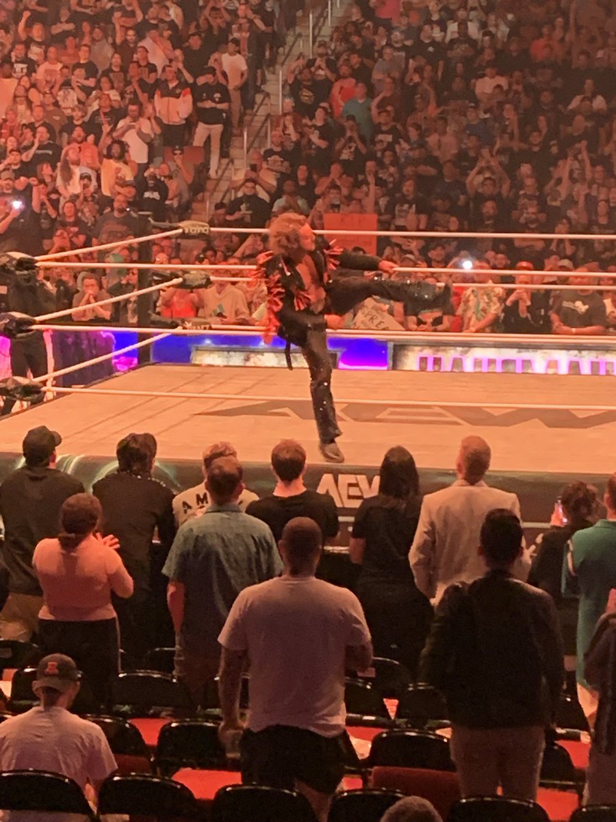 MarkAHoke's tweet photo. Main Event time!  Who’s got it? #AEWDoN https://t.co/F9dh1YkwWr