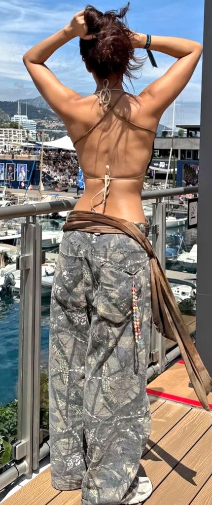 Gr2KQ9pXoAAZC69?format=jpg&name=medium