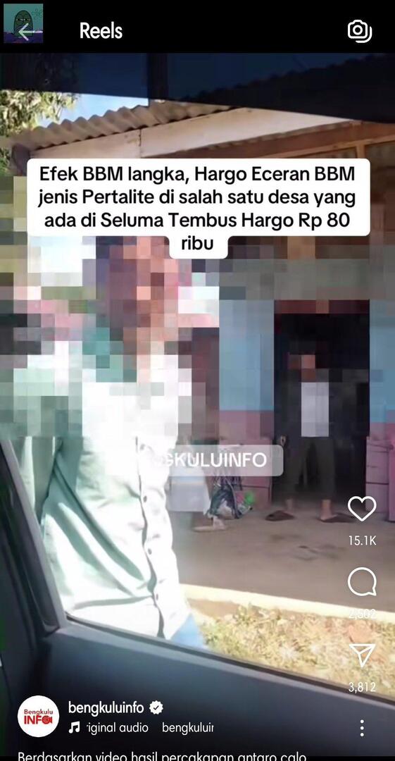 tanyakanrl's tweet photo. 💚 Mungkin kalian banyak yang belum tau karna hal ini gak viral sampe luar kota, kalo saat ini BBM di bengkulu langka banget, sedih tiap hari selalu antri berkilo-kilometer sampe orang ikut antri isi di eceren yang harganya bisa berkali-kali lipat 😭😭😭 https://t.co/pSkGjH3GQH